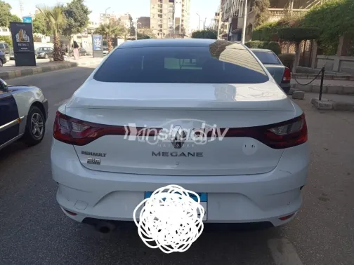 رينو ميجان 2020 أبيض مستعملة للبيع - 9
