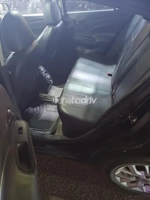 نيسان صنى 2019 أسود مستعملة للبيع - 3