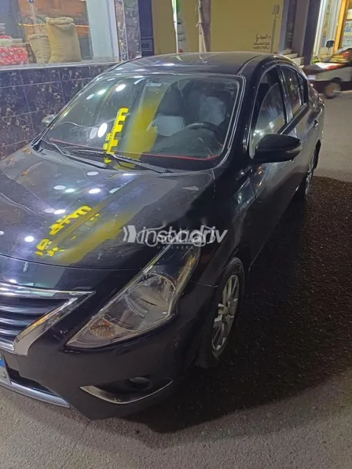 نيسان صنى 2019 أسود مستعملة للبيع - 4