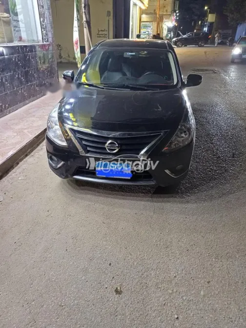 نيسان صنى 2019 أسود مستعملة للبيع - 7