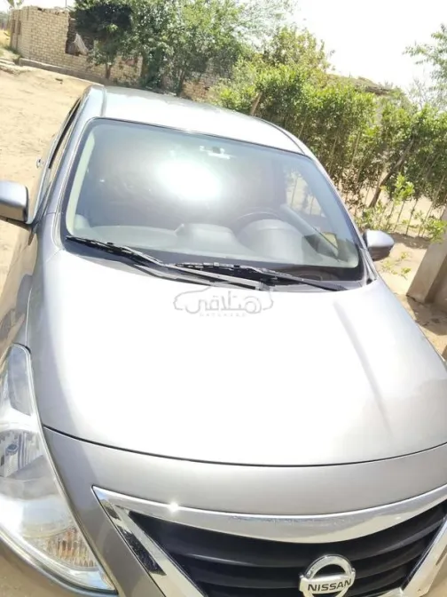 Nissan Sunny 2026 White Used for Sale - 4