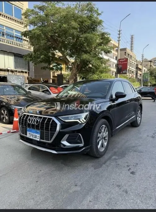 اودي Q3 2021 أسود مستعملة للبيع - 3