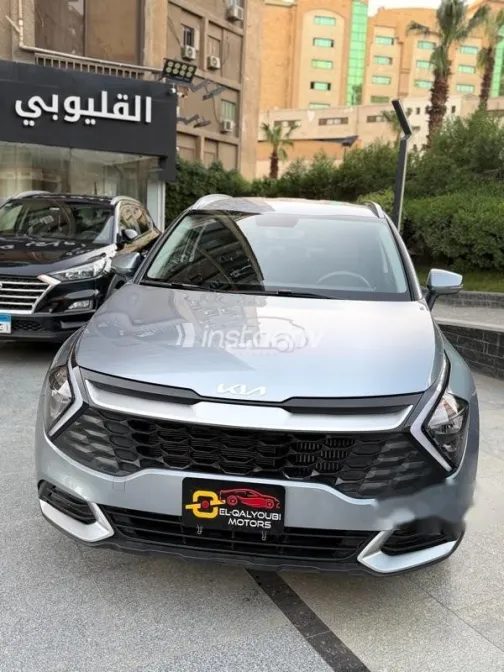 Kia Sportage 2025 Silver Used for Sale - 1