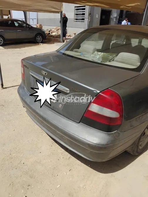 دايو نوبيرا 2 1999 رمادي غامق مستعملة للبيع - 1