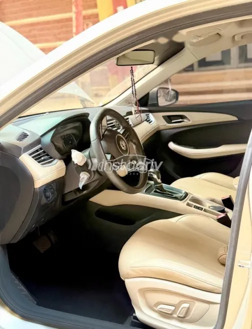 MG 5 2020 White Used for Sale - 6