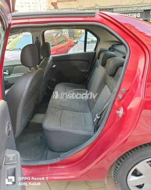 Renault Logan 2016 Red Used for Sale - 6