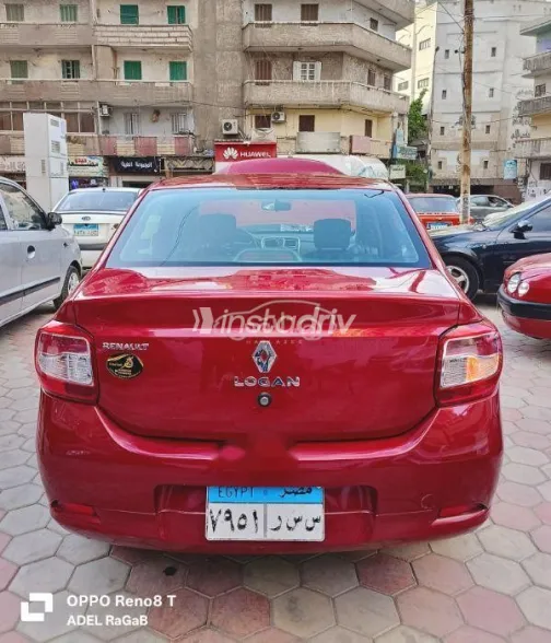 Renault Logan 2016 Red Used for Sale - 8