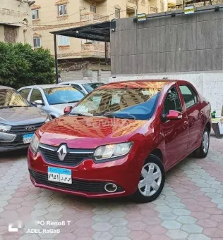 Renault Logan 2016 Red Used for Sale