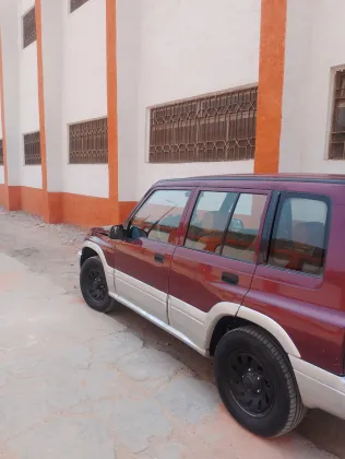 Suzuki Vitara 2002 White Used for Sale