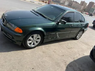 بي ام دبليو 318 2001 أخضر مستعملة للبيع