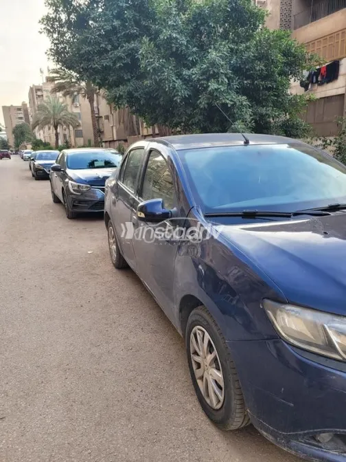 Renault Logan 2016 Blue Used for Sale - 9