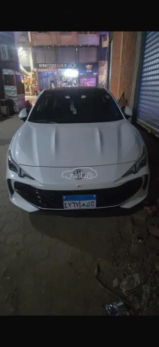 ام جى 7 2026 أبيض مستعملة للبيع