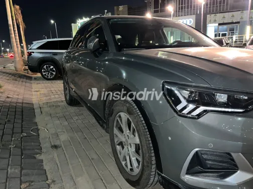 اودي Q3 2025 أبيض مستعملة للبيع - 6