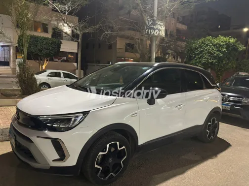 Opel Crossland 2022 White Used for Sale - 1