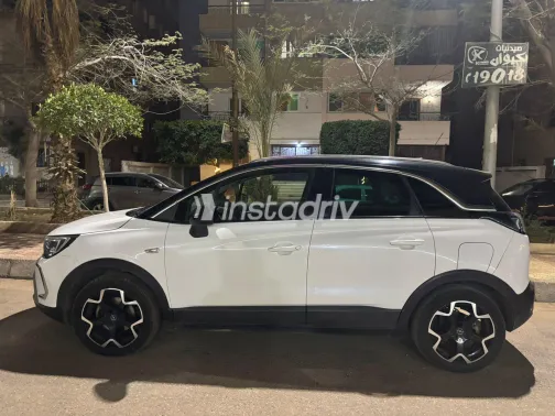 Opel Crossland 2022 White Used for Sale - 3