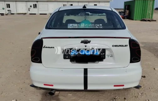 شيفروليه لانوس 2010 أبيض مستعملة للبيع - 4