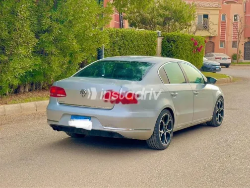 Volkswagen Passat 2011 Silver Used for Sale - 4