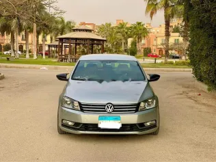 Volkswagen Passat 2011 Silver Used for Sale