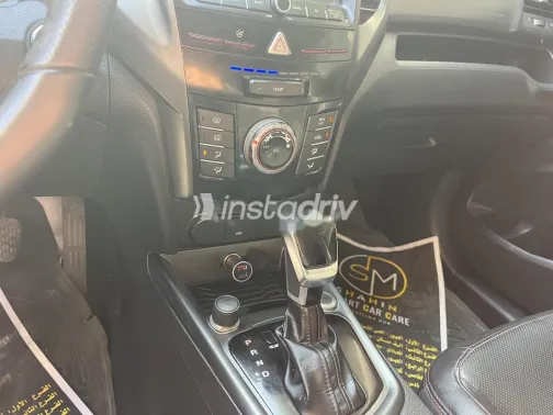 سانج يونج تيفولى XLV 2020 أزرق غامق مستعملة للبيع - 2