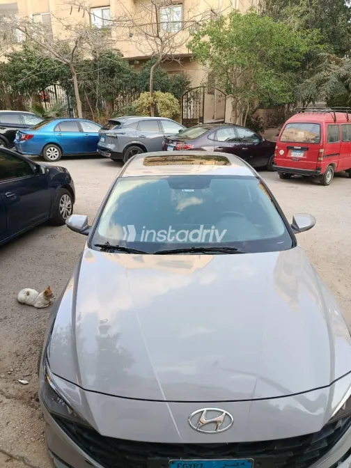 هيونداي إلنترا سى ان 7 2021 أبيض مستعملة للبيع - 2