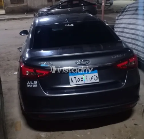 شيرى اريزو 5 2022 أبيض مستعملة للبيع - 1