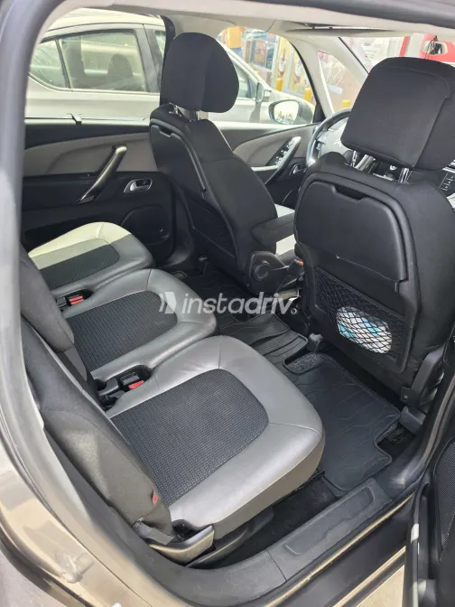 سيتروين c4 جراند بيكاسو 2020 أبيض مستعملة للبيع - 4