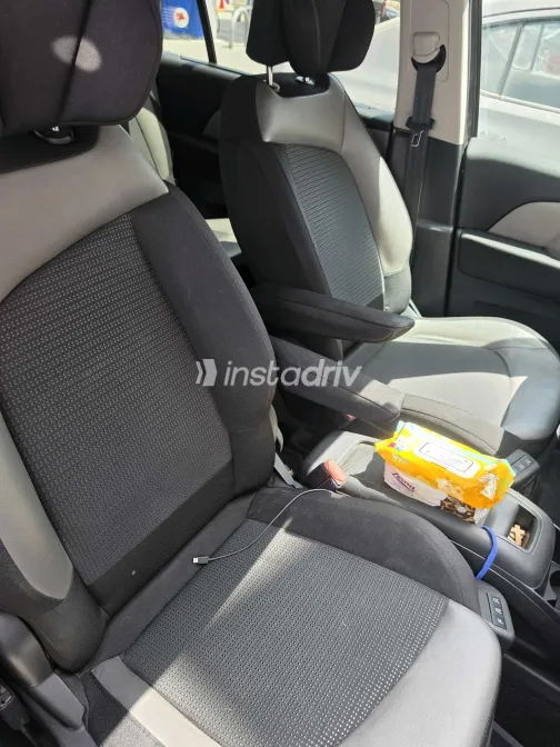 سيتروين c4 جراند بيكاسو 2020 أبيض مستعملة للبيع - 7