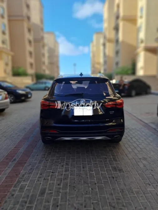 ام جى اتش اس 2021 أبيض مستعملة للبيع - 2