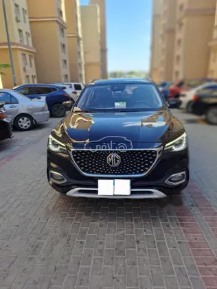 ام جى اتش اس 2021 أبيض مستعملة للبيع