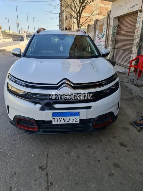 سيتروين C5 اير كروس 2021 أبيض مستعملة للبيع - 1