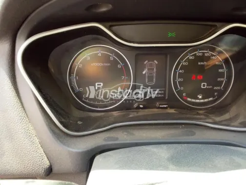 جيلي امجراند X7 2019 أبيض مستعملة للبيع - 1