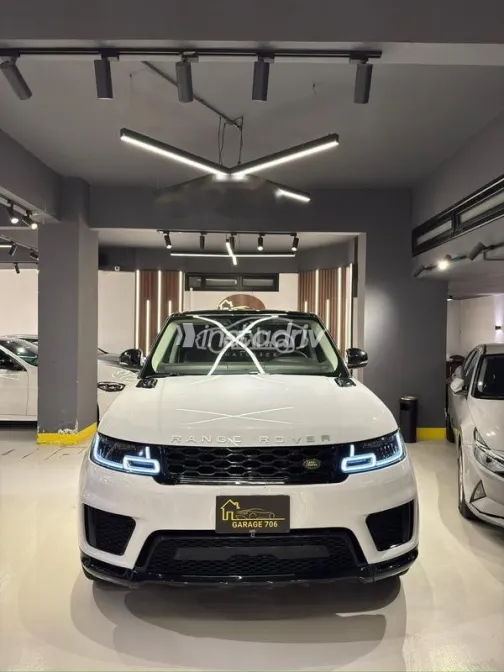 لاند روفر رنج روفر 2020 أبيض مستعملة للبيع - 1