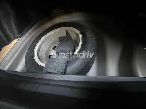 بى واى دى‬ F3 2025 أبيض مستعملة للبيع - 4
