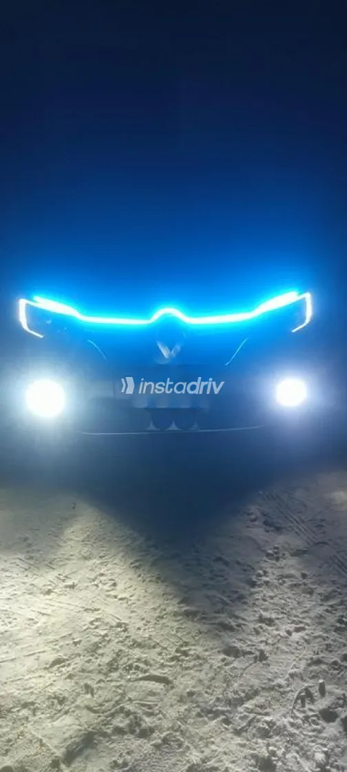 Renault Logan 2021 White Used for Sale - 1