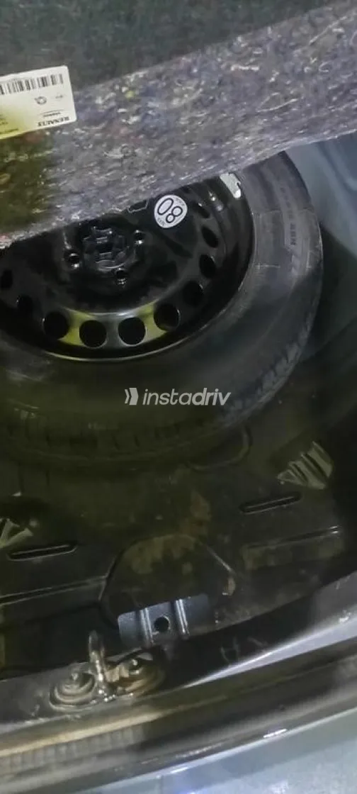 Renault Logan 2021 White Used for Sale - 4