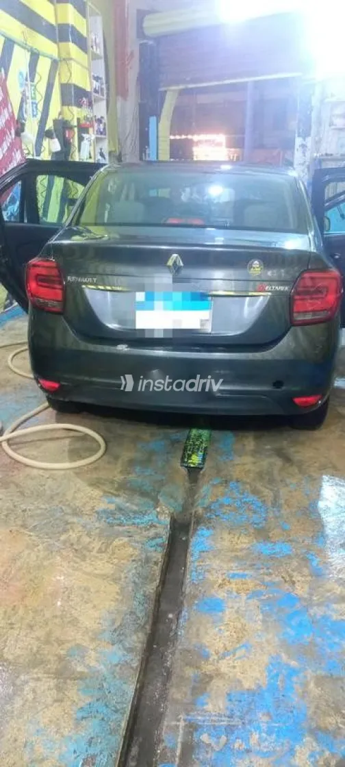 Renault Logan 2021 White Used for Sale - 9