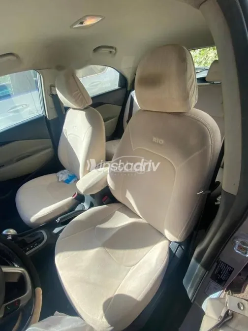 كيا ريو 2016 فضي مستعملة للبيع - 5