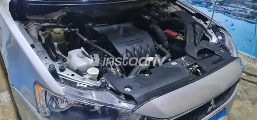 Mitsubishi Lancer 2017 White Used for Sale - 6