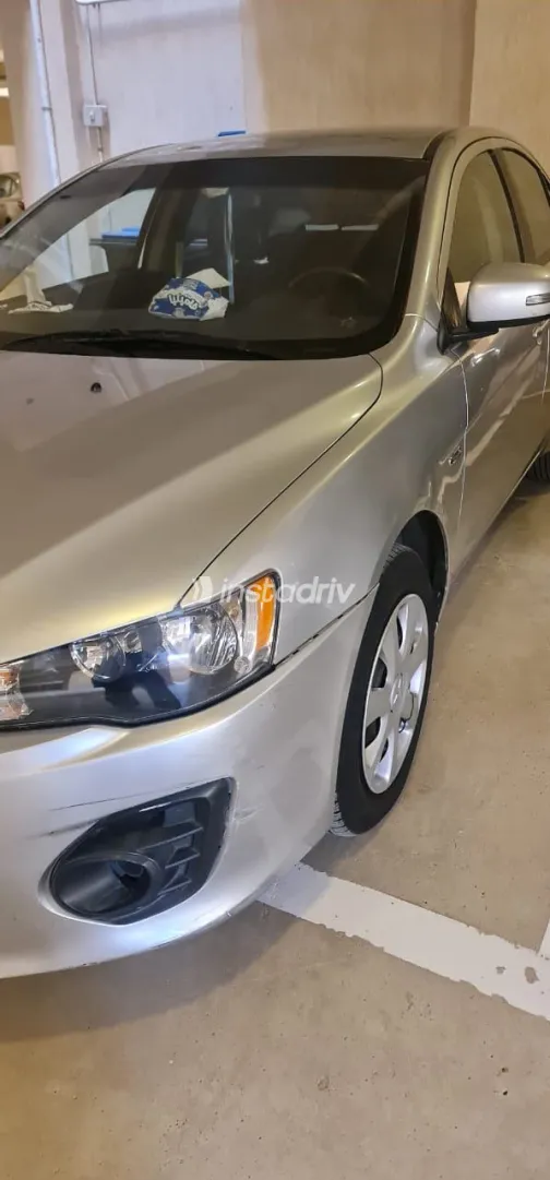 Mitsubishi Lancer 2017 White Used for Sale - 9