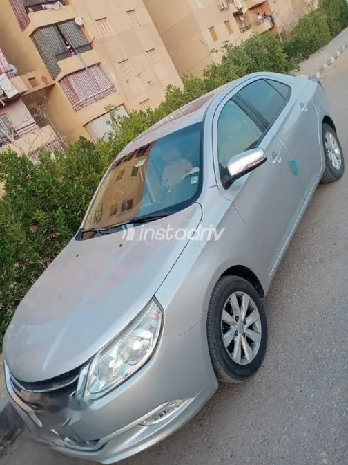 Chevrolet Optra 2019 White Used for Sale - 2