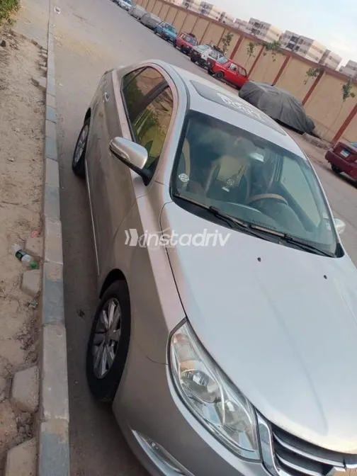 Chevrolet Optra 2019 White Used for Sale - 3