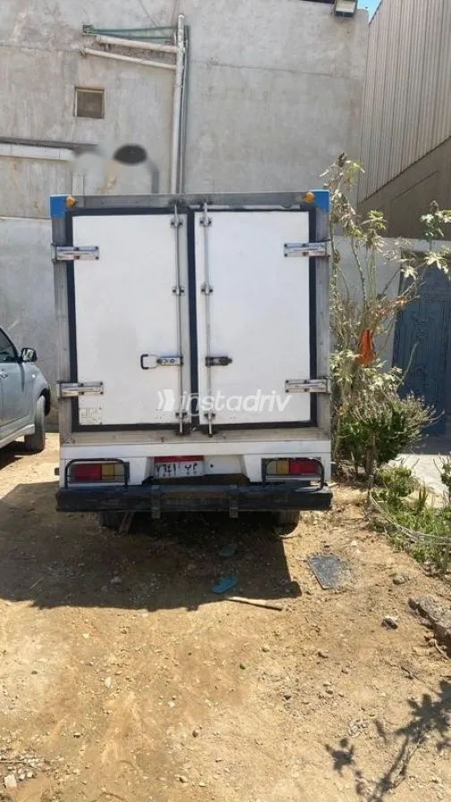 نيسان بيك اب 2008 أبيض مستعملة للبيع - 3