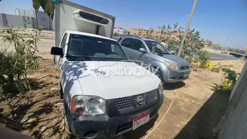 نيسان بيك اب 2008 أبيض مستعملة للبيع - 4