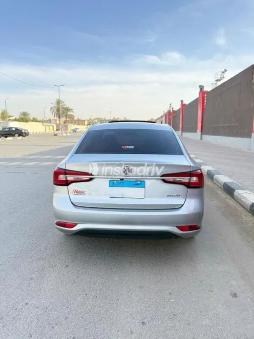 ام جى 5 2026 فضي مستعملة للبيع - 8