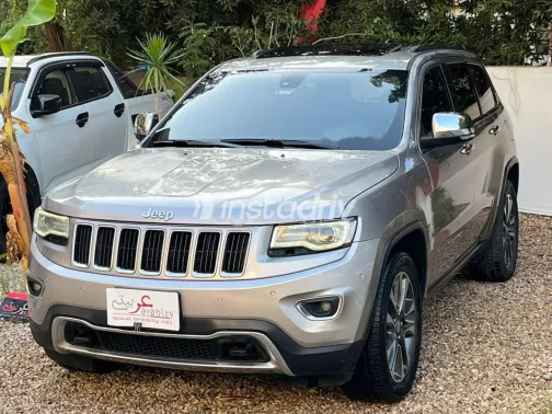Jeep Grand Cherokee 2017 White Used for Sale - 3