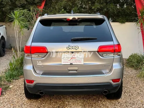 Jeep Grand Cherokee 2017 White Used for Sale - 10