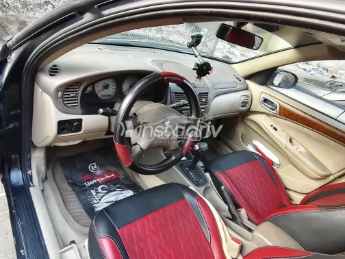 نيسان صنى 2009 أسود مستعملة للبيع - 5