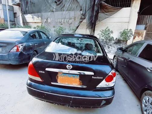 نيسان صنى 2009 أسود مستعملة للبيع - 9