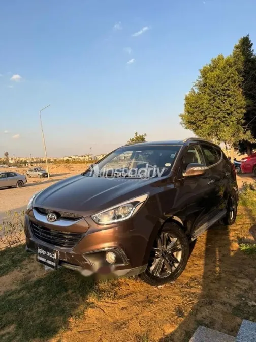 Hyundai IX 35 2015 Brown Used for Sale - 3
