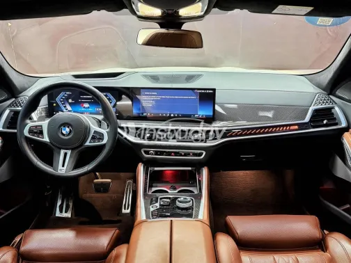 بي ام دبليو X6 2025 أبيض مستعملة للبيع - 4